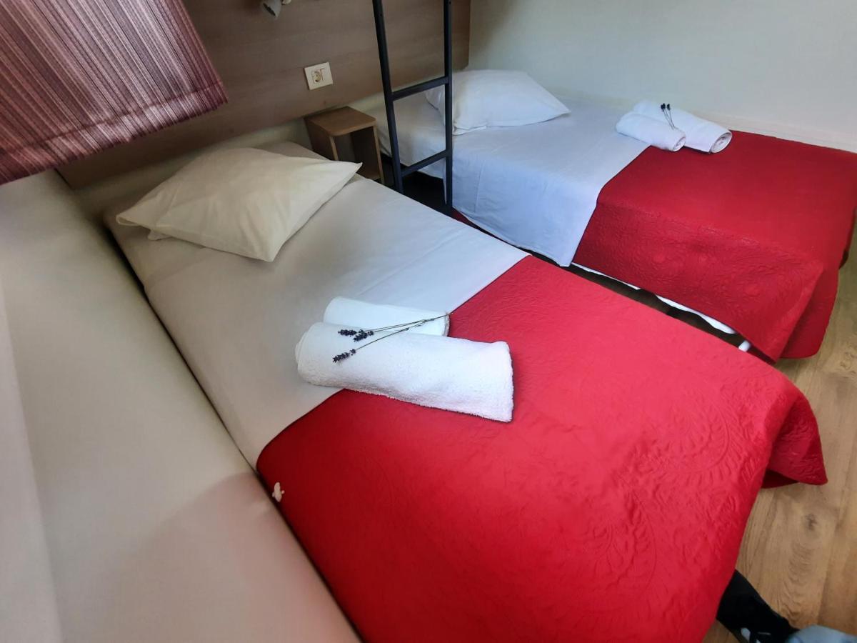 Kamp Rujno Hotel Starigrad Paklenica Eksteriør billede