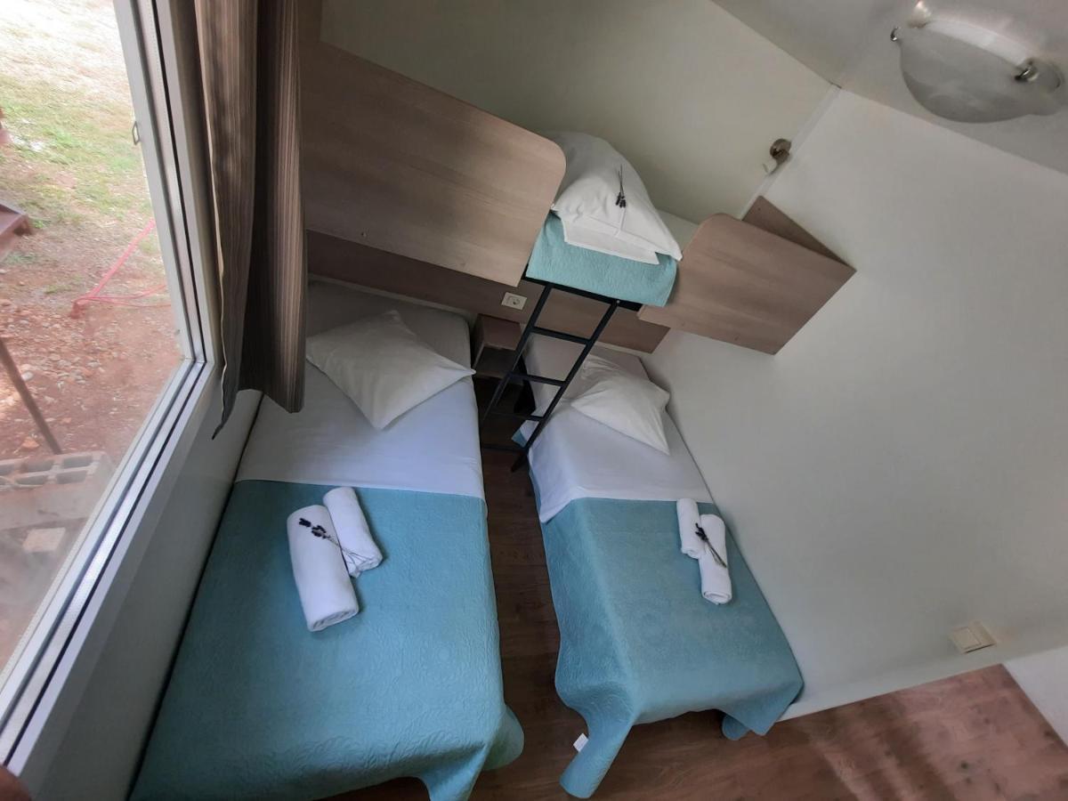 Kamp Rujno Hotel Starigrad Paklenica Eksteriør billede